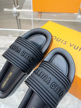 Load image into Gallery viewer, SE1429 LB Women/Men Slippers