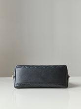 Load image into Gallery viewer, CC1200 Chanel Pouch / 4.7 x 9.1 x 3.1in / HIGHEST QUALITY VERSION