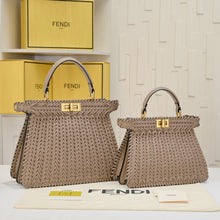 Load image into Gallery viewer, FF280 Peekaboo ISeeU Small/Medium