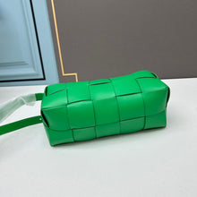 Load image into Gallery viewer, BV048 Small Brick Cassette / 9.6x4.1x3.9inch