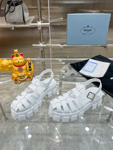 Load image into Gallery viewer, SE1432 PD Rubber Monolith Sandals / Size5-9