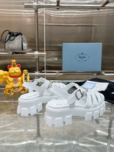 Load image into Gallery viewer, SE1432 PD Rubber Monolith Sandals / Size5-9