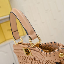 Load image into Gallery viewer, FF282 Peekaboo ISeeU Small/Medium