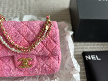 Load image into Gallery viewer, CC925 Mini Flap Bag / 4.9 × 6.6 × 2 in