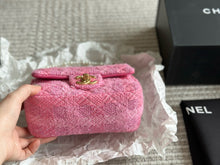 Load image into Gallery viewer, CC925 Mini Flap Bag / 4.9 × 6.6 × 2 in