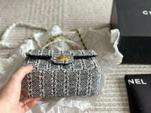 Load image into Gallery viewer, CC926 Mini Flap Bag / 4.9 × 6.6 × 2 in