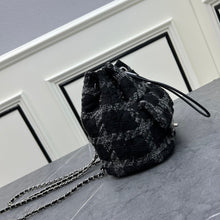 Load image into Gallery viewer, CC837 Backpack / 7.8 × 9 × 4.7 in