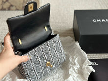 Load image into Gallery viewer, CC926 Mini Flap Bag / 4.9 × 6.6 × 2 in