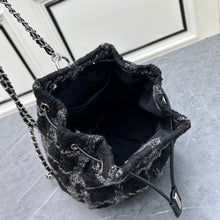 Load image into Gallery viewer, CC837 Backpack / 7.8 × 9 × 4.7 in