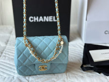 Load image into Gallery viewer, CC934 Mini Flap Bag / 4.9 × 6.6 × 2 in