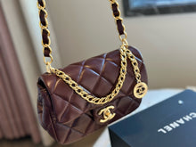 Load image into Gallery viewer, CC924 Mini Flap Bag / 4.5 × 6.6 × 2 in