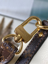 Load image into Gallery viewer, LB1523 LV Express MM / HIGHEST QUALITY VERSION / 36 x 24 x 18.5 cm