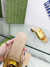 Load image into Gallery viewer, SE1066 Women's Gucci Nojum Blondie Slide / Size5-12