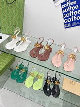 Load image into Gallery viewer, SE1065 Women's Double G Thong Sandal / Size5-12