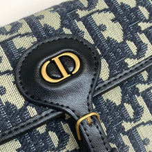 Load image into Gallery viewer, DR380 Wallet on Chain / 7.4x4.1x1.3inch