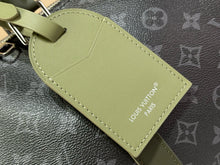Load image into Gallery viewer, LB1526 LV Keepall Bandoulière 35 / HIGHEST QUALITY VERSION / 34 x 21 x 16 cm