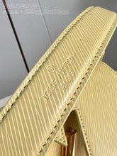 Load image into Gallery viewer, LB973 Twist West / 9.3 x 4.7 x 2.8 inches / HIGHEST QUALITY VERSION