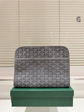 Load image into Gallery viewer, GY070 Small Pouch / 11x7.1x2.7inch