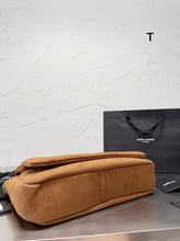 Load image into Gallery viewer, YSK289 Jamie 4.3 Shoulder Bag in Suede / 16x10.2x3inch