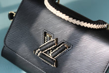 Load image into Gallery viewer, LB1168 Twist One Handle MM / 9.1 x 6.7 x 3.7 inches