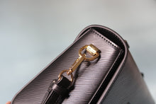 Load image into Gallery viewer, LB1168 Twist One Handle MM / 9.1 x 6.7 x 3.7 inches