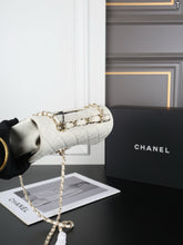 Load image into Gallery viewer, CC1672 CHANEL 26P Classic Square Mini Flap / 19 x 12 cm