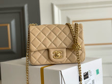 Load image into Gallery viewer, CC931 Mini/Small/Medium Flap Bag / HIGHEST QUALITY VERSION