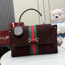 Load image into Gallery viewer, GC793 GUCCI Paparazzo Medium / HIGHEST QUALITY VERSION / 37 x 29 x 13 cm