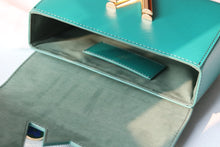 Load image into Gallery viewer, LB1178 Twist MM / 9.1 x 6.7 x 3.7 inches