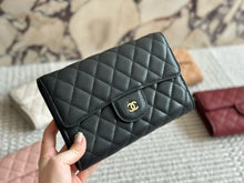 Load image into Gallery viewer, CC935 Clutch on Chain / 7.8x5.1inch