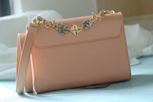 Load image into Gallery viewer, LB1181 Twist MM / 9.1 x 6.7 x 3.7 inches