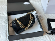 Load image into Gallery viewer, CC934 Mini Flap Bag / 4.9 × 6.6 × 2 in