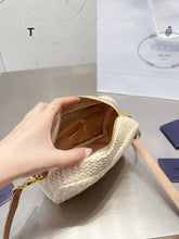 Load image into Gallery viewer, PD244 Crochet Shoulder Bag / 7.4x4.7x2.3inch