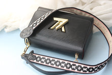 Load image into Gallery viewer, LB1167 Twist MM / 9.1 x 6.7 x 3.7 inches