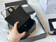 Load image into Gallery viewer, CC934 Mini Flap Bag / 4.9 × 6.6 × 2 in