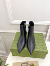 Load image into Gallery viewer, SE1495 Women's Gucci Signoria Ankle Boot / Size5-10