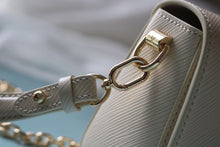 Load image into Gallery viewer, LB1163 Twist West Pochette / 7.5 x 4.1 x 2.6 inches