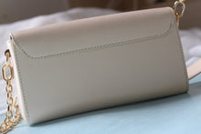 Load image into Gallery viewer, LB1163 Twist West Pochette / 7.5 x 4.1 x 2.6 inches