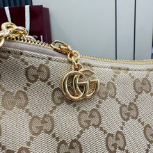 Load image into Gallery viewer, GC802 GUCCI Lady Lunetta Chain Medium / HIGHEST QUALITY VERSION / 30.5 x 24 x 6.5 cm