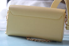 Load image into Gallery viewer, LB1162 Twist West Pochette / 7.5 x 4.1 x 2.6 inches