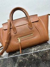 Load image into Gallery viewer, CL148 LUGGAGE IN SUPPLE SHINY LAMBSKIN / 14.2 x 8.7 x 6.3 IN / HIGHEST QUALITY VERSION