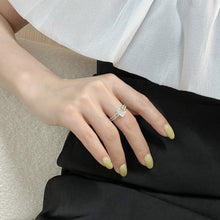 Load image into Gallery viewer, JW756 Tiffany Rings