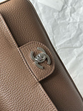 Load image into Gallery viewer, CC1471 CHANEL 26B CF Maxi Mini Flap / HIGHEST QUALITY VERSION / 20 x 13 x 6 cm
