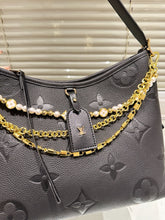 Load image into Gallery viewer, LB1324 CarryAll PM / 11.6 x 9.4 x 4.7 inches