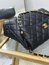 Load image into Gallery viewer, CC939 Large Hobo Bag / 15x11.8x3.5inch / HIGHEST QUALITY VERSION