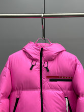 Load image into Gallery viewer, CLTH383 PD Light Nylon Convertible Short Down Jacket
