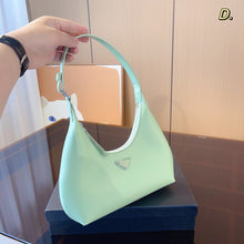 Load image into Gallery viewer, PD222 Leather Shoulder Bag / 9.4x2.4x8.6inch