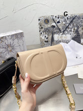 Load image into Gallery viewer, DR298 CD Signature Oval Camera Bag / 8.3x4.7x2.5inch