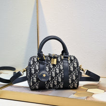 Load image into Gallery viewer, DR503 Dior Groove 17/2025 Bag