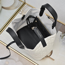 Load image into Gallery viewer, DR506 Small/Medium Dior Toujours Bag